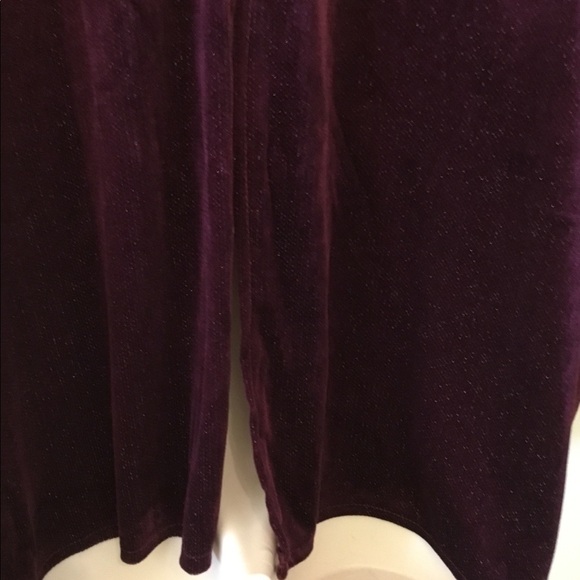 STEVE Madden topper OSFM burgundy w/sparkle - Picture 5 of 5